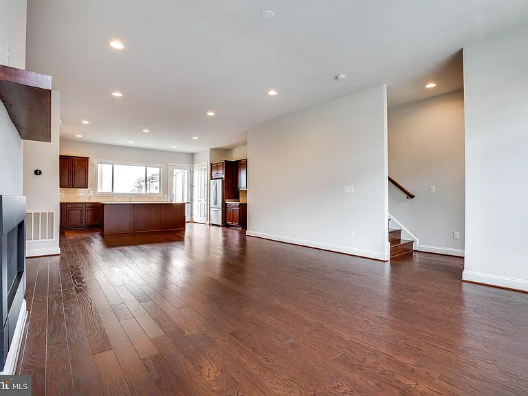 4488 Lateleaf Trl — Photo 3