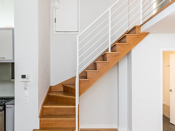5th image of 100 Dupont St APT 2D
