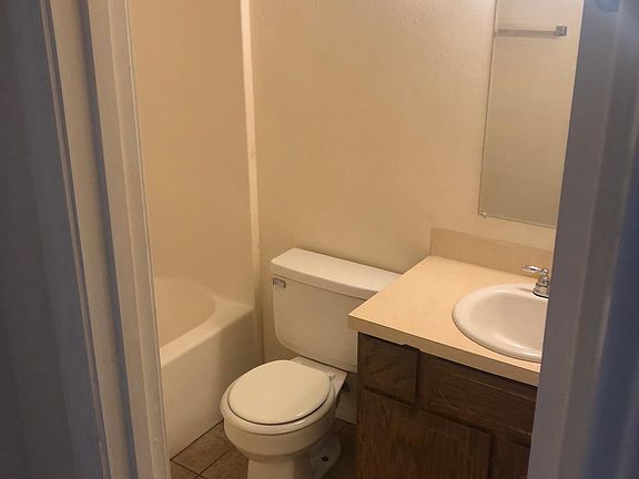 5th image of 2301 Alma Blvd APT 6