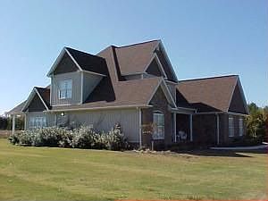 Home for Sale in Saltillo, Mississippi $360,000