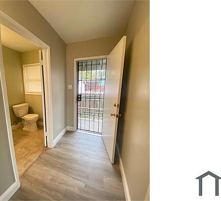 3rd image of 6838 Macarthur Blvd