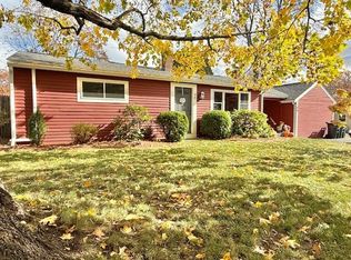 46 Douglas Dr, Bellingham, MA 02019