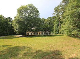 1360 Stewart Lake Ct, Monroe, GA