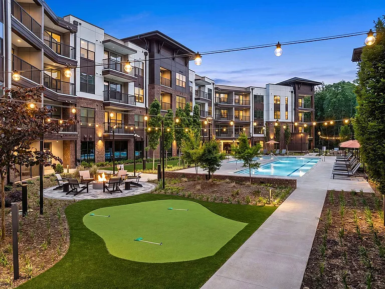 Weller at the Preserve - 55+ Active Adult Apartment Homes — Photo 9