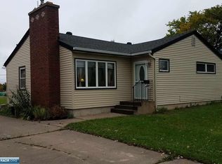 1493 Merryview Ln, Hibbing, MN 55746