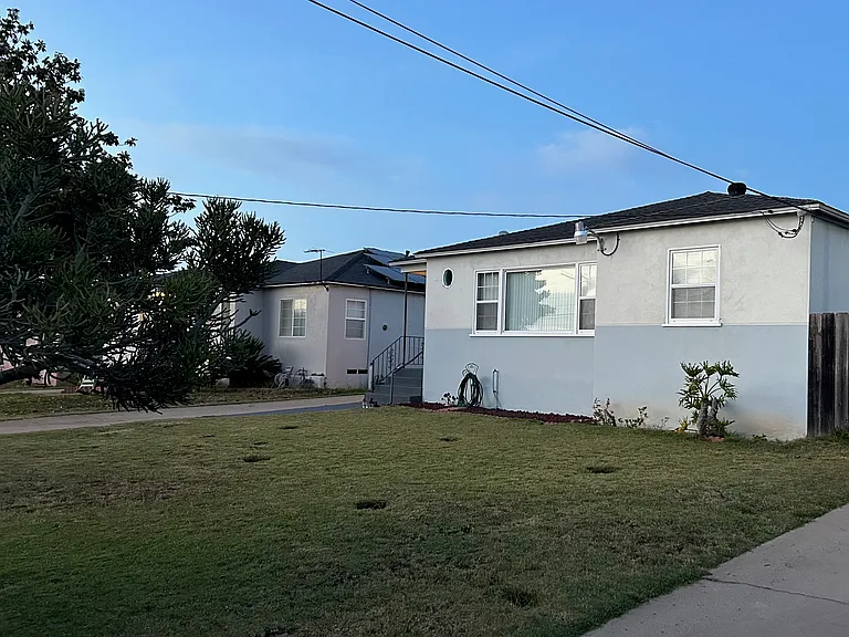 2235 N Ave — Photo 23