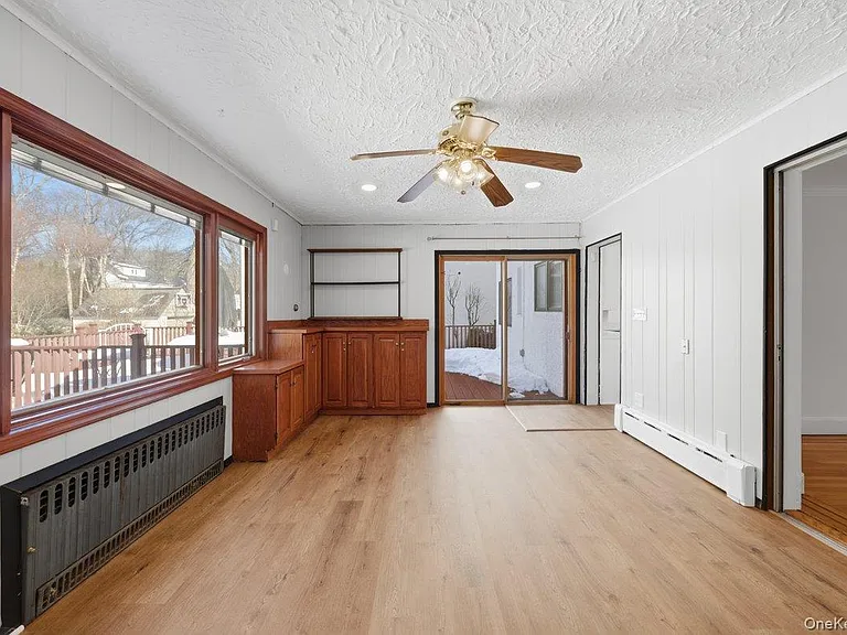 54 Vernon Pkwy — Photo 9