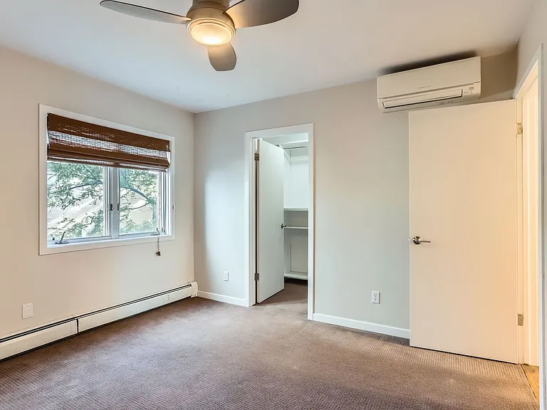 1529 Spruce St #7 — Photo 13