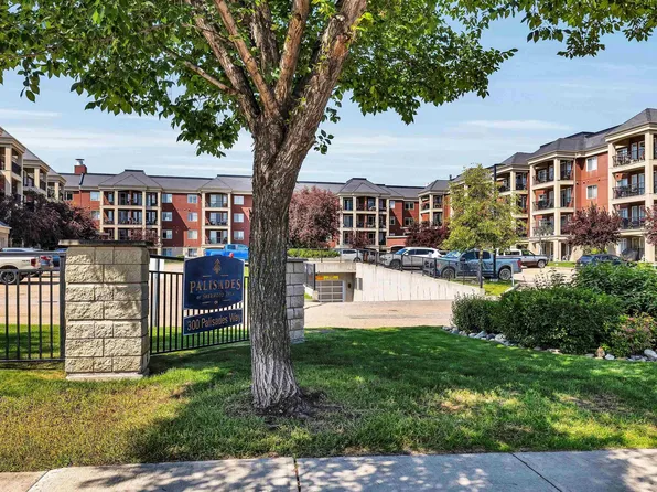 300 Palisades Way #238, Strathcona County, AB T8H 2T9