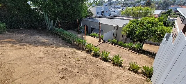 1118 N Coronado St #1/2 — Photo 18