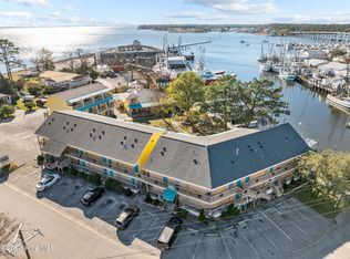 305 South Avenue # 33, Oriental, NC 28571