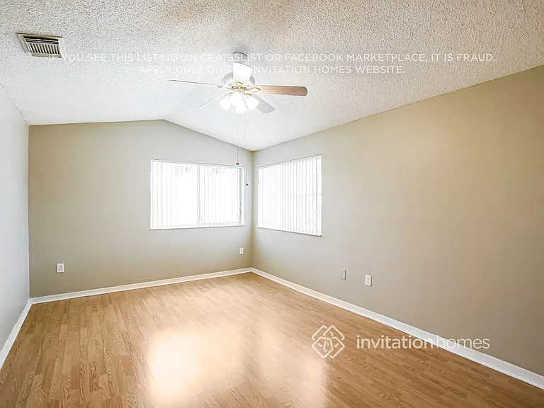 4415 SW 153rd Ave — Photo 10
