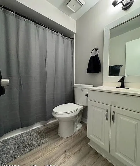 265 Spring Dr #3-3-3 — Photo 3