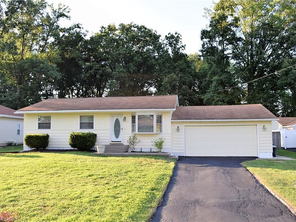 1st image of 3853 Fairlawn Heights Dr SE