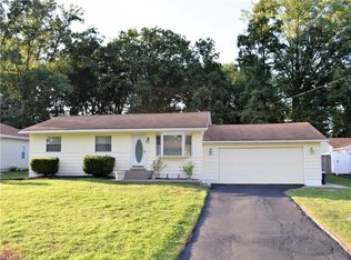 3853 Fairlawn Heights Dr SE, Warren, OH