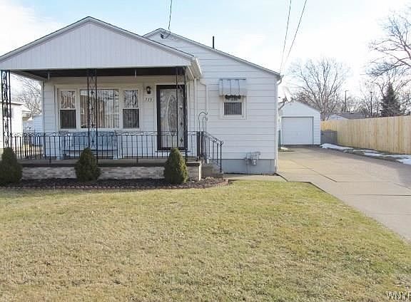 2nd image of 715 66th St