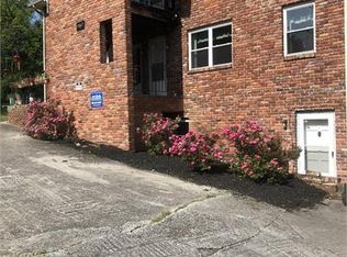 5017 Inskip Rd, Knoxville, TN 37912