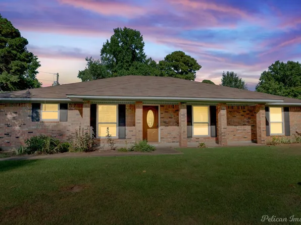 10275 Freeman Dr, Keithville, LA 71047