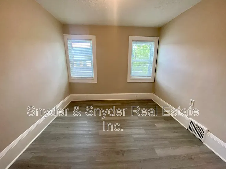 159-166 Walnut Ter #162 — Photo 11