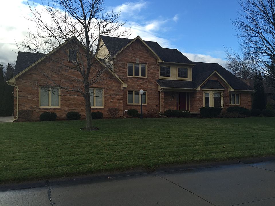 1st image of 2558 Regency Hills Dr