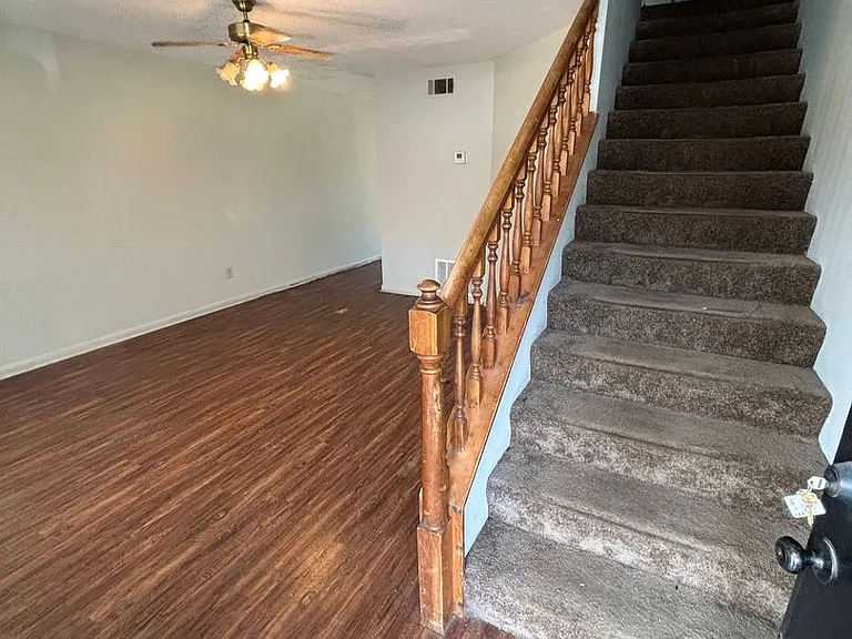 Feemster Lake Apartments — Photo 21