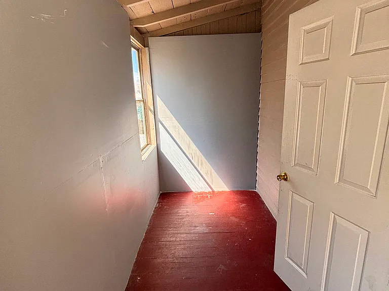 21 Hawk St #2 — Photo 9