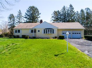 4308 Madison Ave, Trumbull, CT 06611