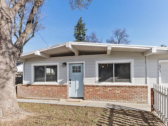 3rd image of 2431 Madrone St