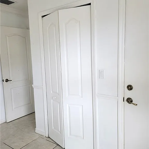 1014 Country Club Blvd #2 — Photo 5
