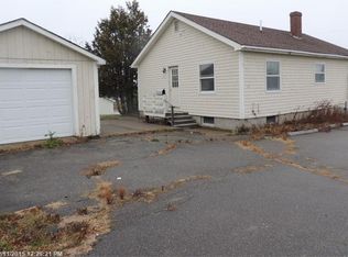 49 Clark St, Eastport, ME 04631