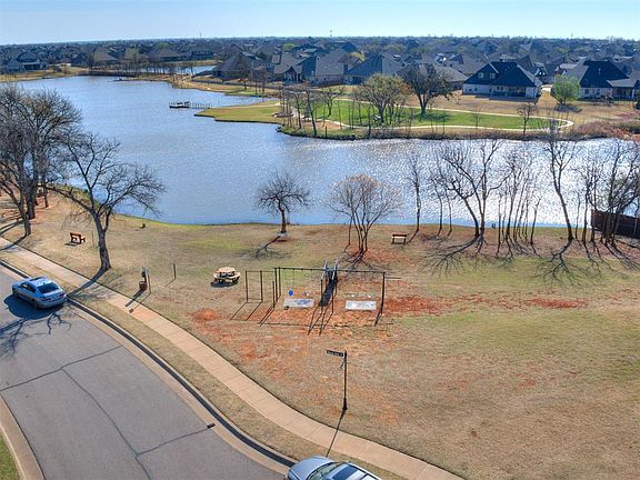 5th image of 12809 High Plains Ave