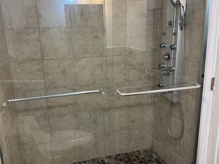 10762 La Placida Dr #7-105 — Photo 12