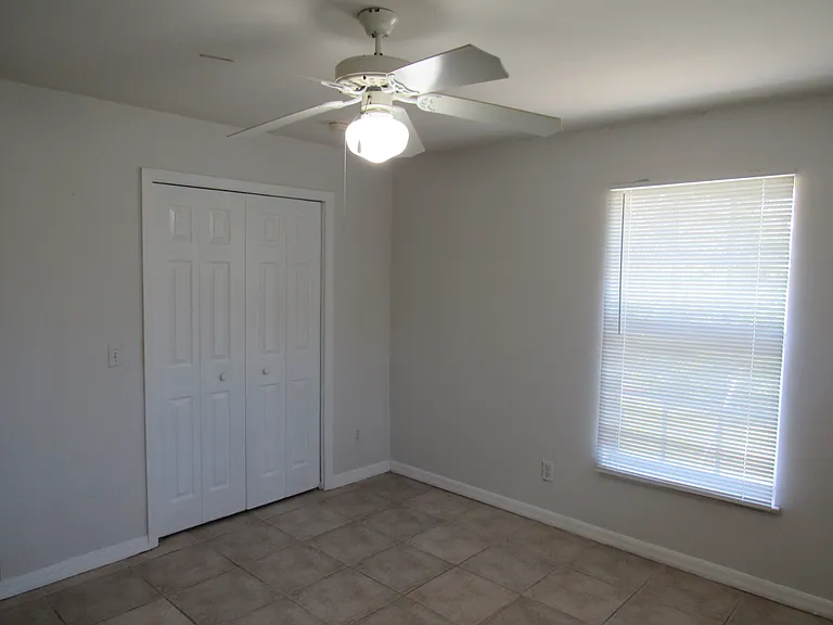 813 Abrams Blvd #2 — Photo 9