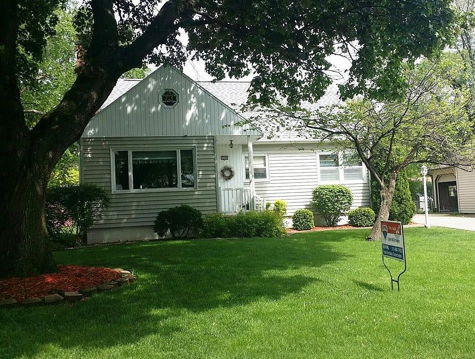 2nd image of 1155 28th St