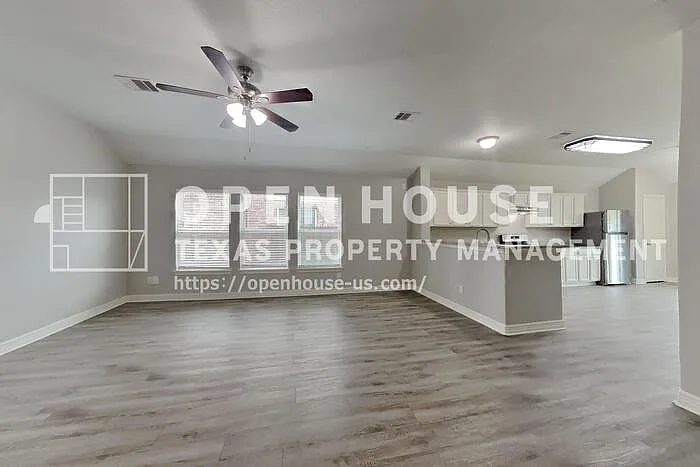 8902 Carmel Grove Ln — Photo 5