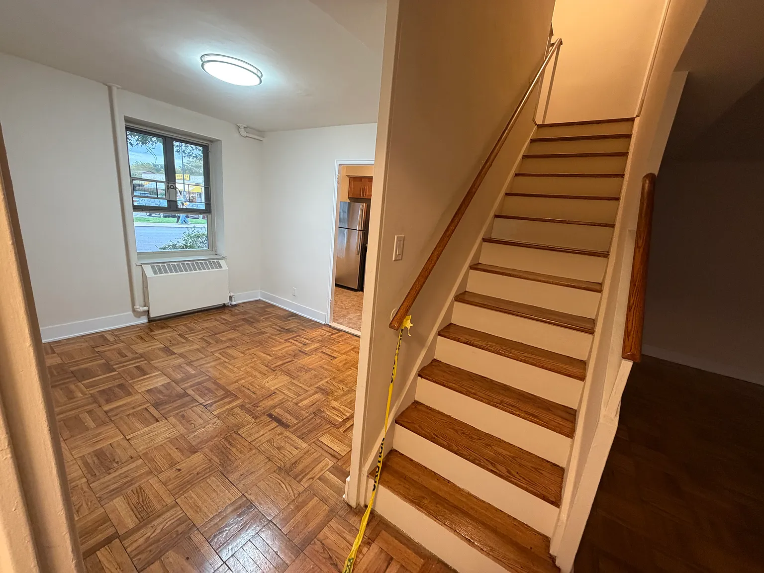 195th Ln, Fresh Meadows — Photo 2