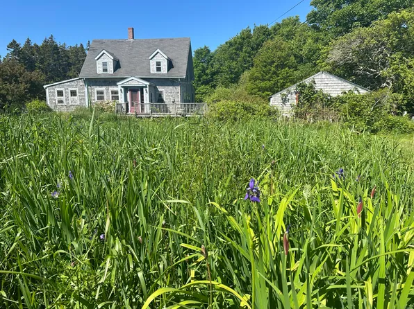 31 Shag Hollow Road, Matinicus Isle Plt, ME 04851