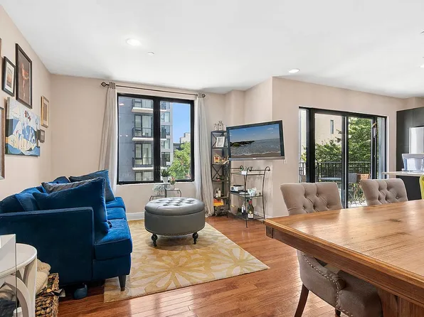185 York St APT 3C, Brooklyn, NY 11201