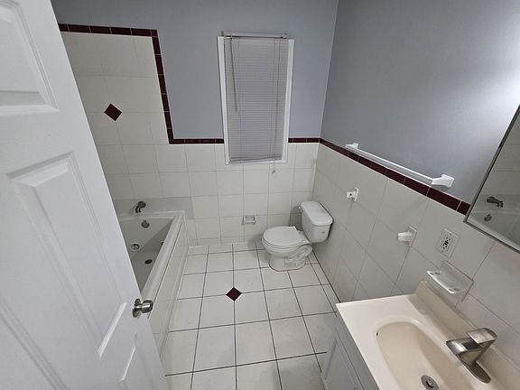 2nd image of 15 Webster St