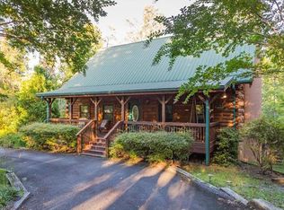 105 Rome Ct, Lake Lure, NC 28746