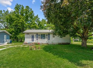 1446 Garden Ave, Waterloo, IA 50701