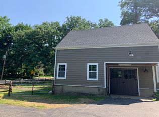 291 Donlea Rd, Barrington, IL 60010