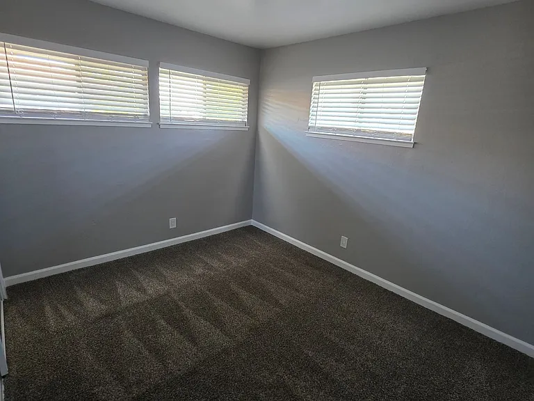 Arden Fair Apartments — Photo 44
