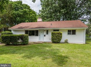 6400 Hanover Ave, Springfield, VA 22150