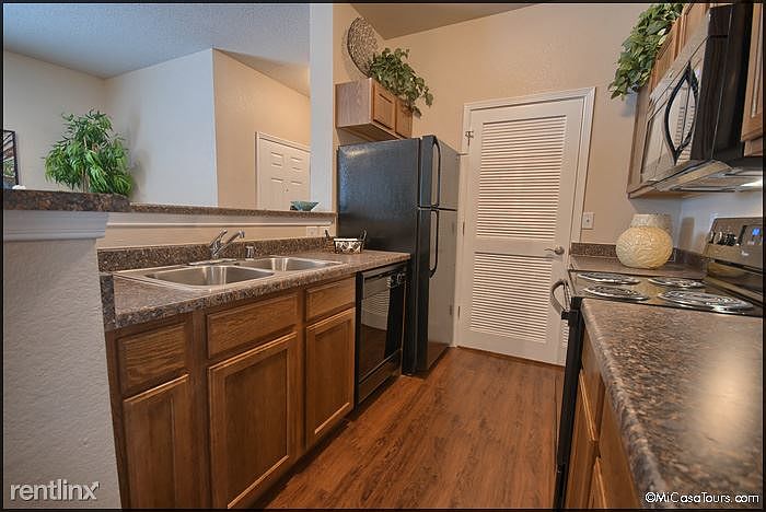 Kitchen_02[1]
