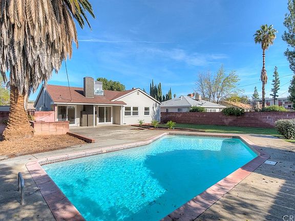 2nd image of 20322 Cantara St