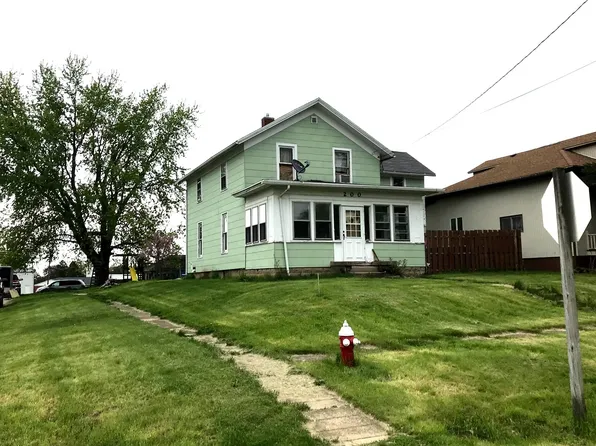 200 E 2nd St, Wyanet, IL 61379
