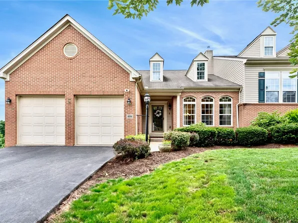 434 Eton Dr, Greensburg, PA 15601