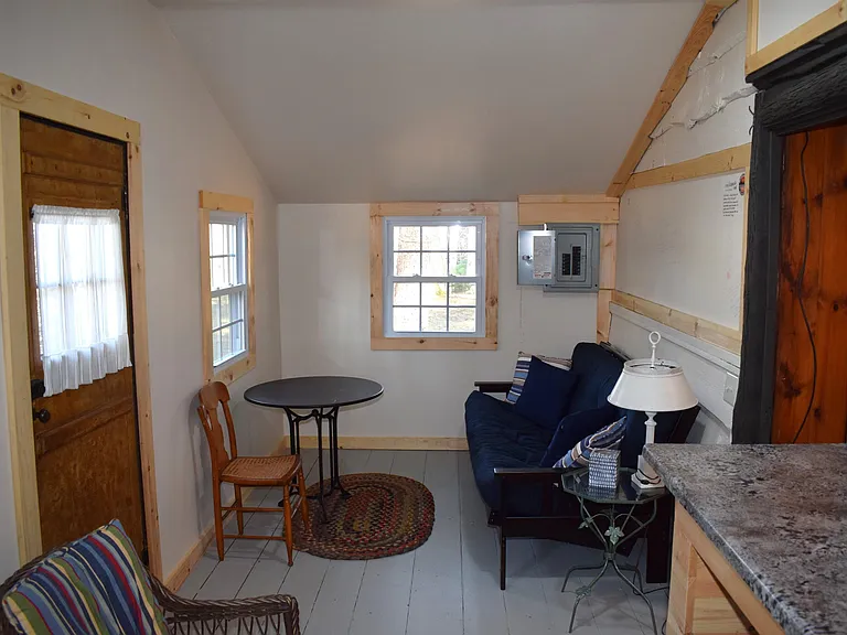 100 Main St #5 — Photo 11