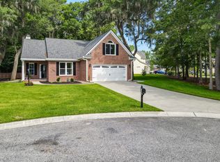 100 Lost Creek Ct, Summerville, SC 29485